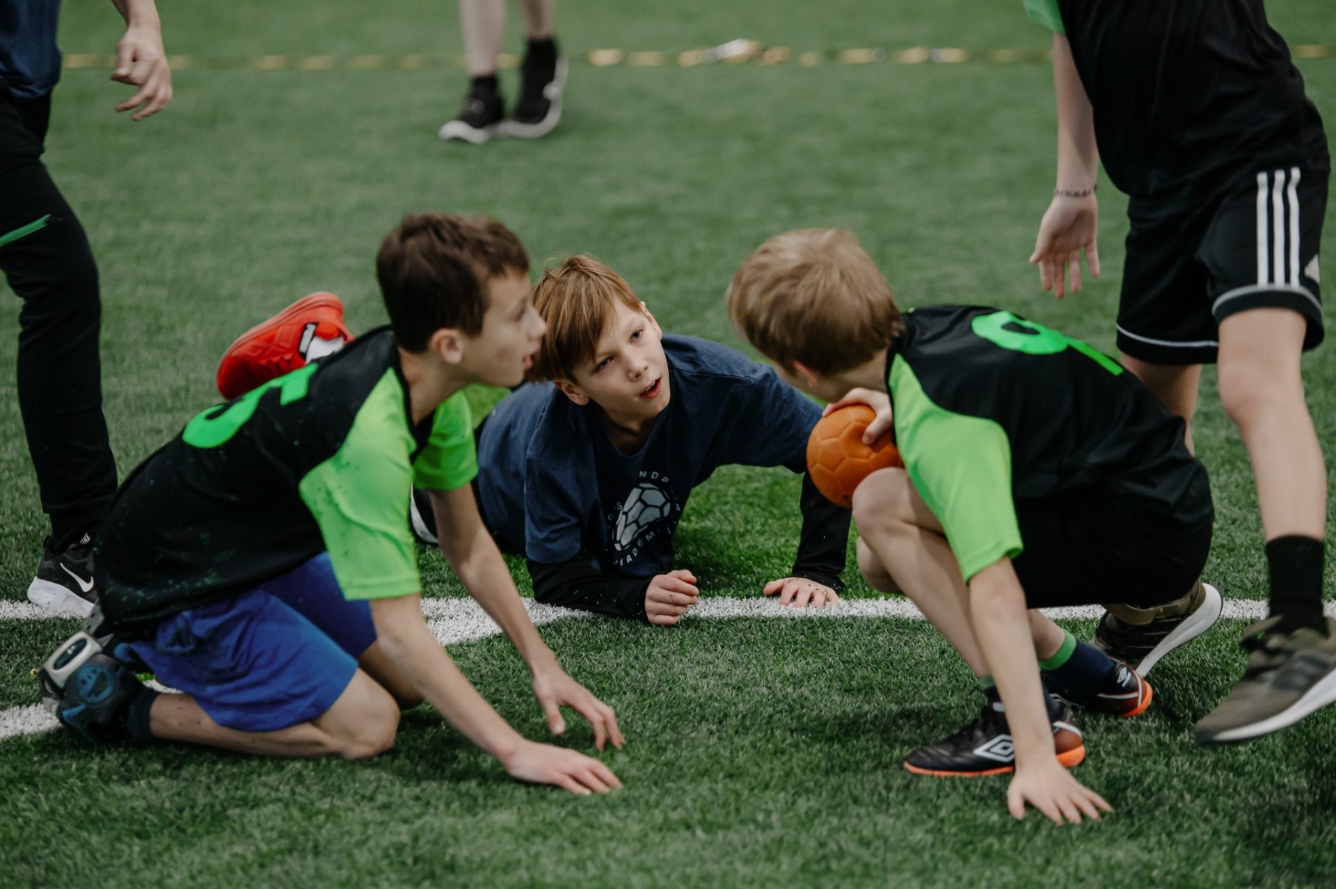 Handbola skolas bērni aktīvi piedalījās LHF organizētajos mini handbola festivālos 2022/2023